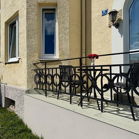 Liebelei Miesbach - Boutique-Apartment Mit Terrasse Im Zentrum ภายนอก รูปภาพ