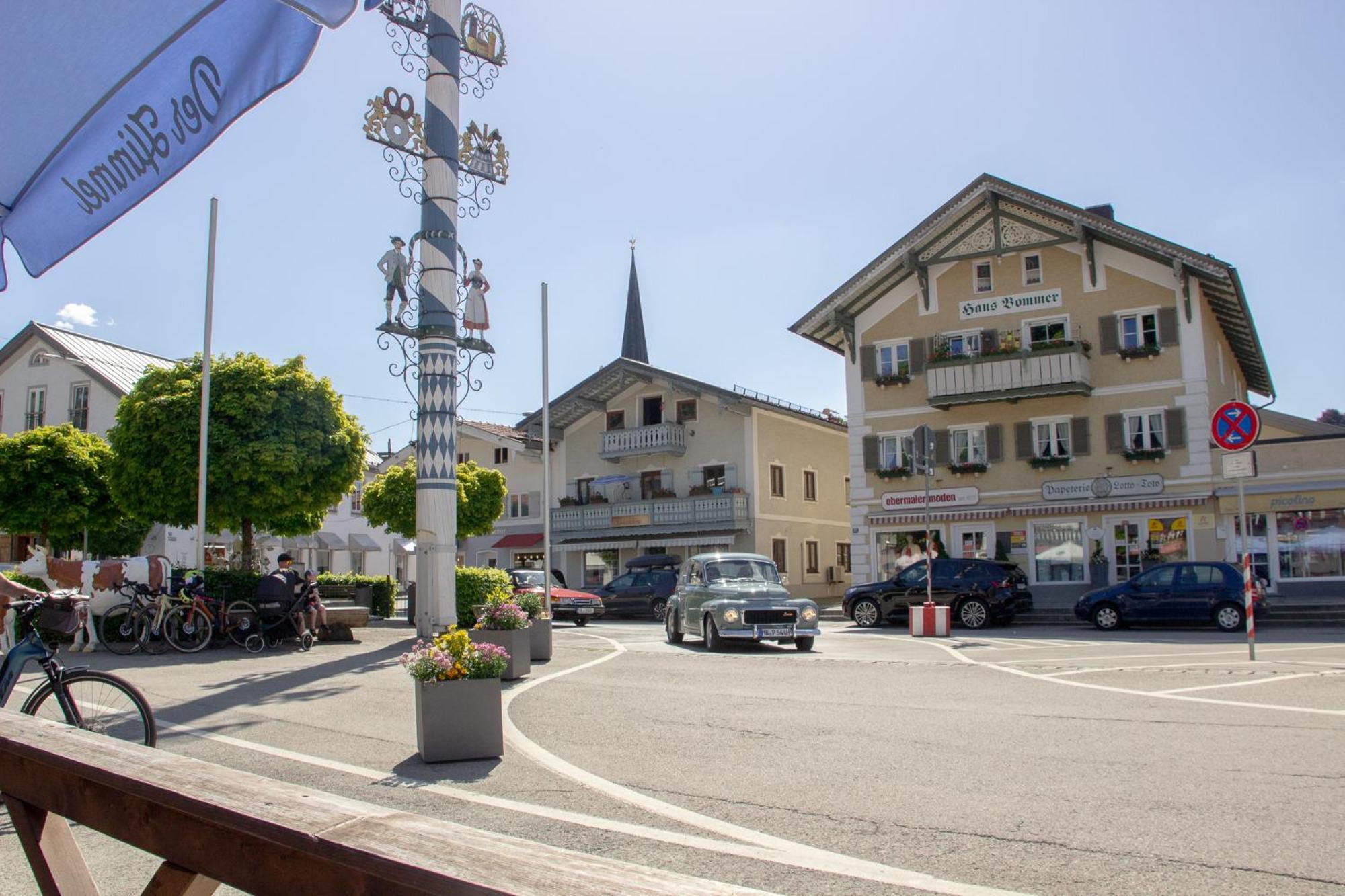 Liebelei Miesbach - Boutique-Apartment Mit Terrasse Im Zentrum ภายนอก รูปภาพ
